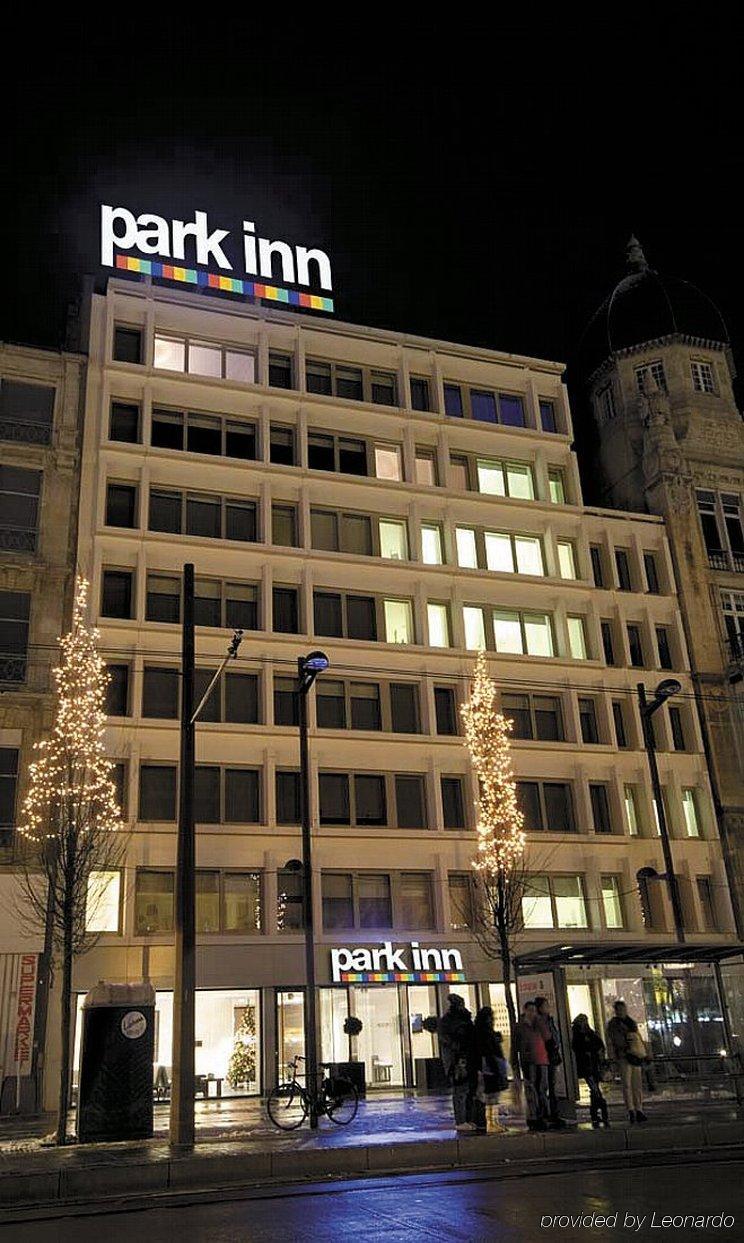Park Inn By Radisson Antwerp City Centre Buitenkant foto
